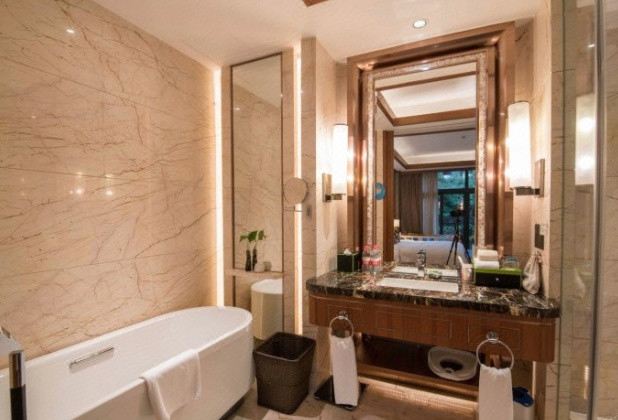 Narada Qiandao Lake ResortDeluxe Lake-View Suite