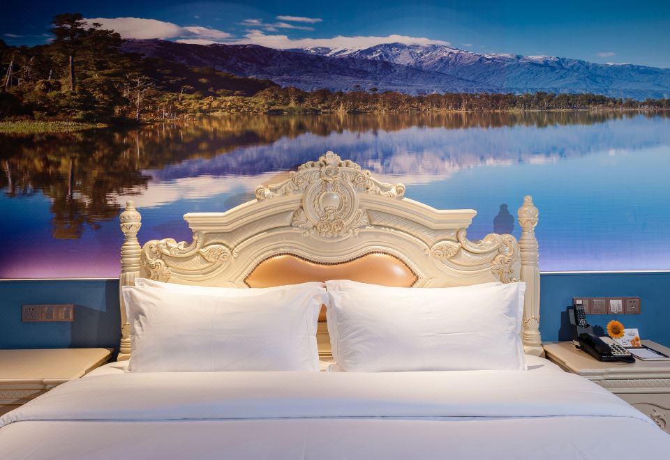 高级大床房（无窗）（超大床+安静舒适）