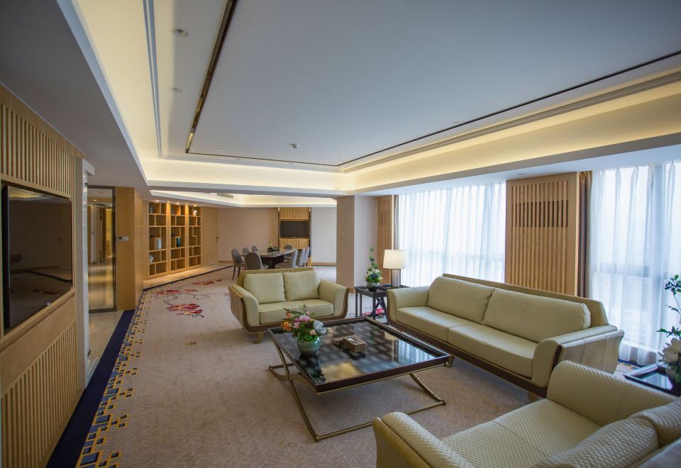 Gloria Grand Hotel JishouPresidential Suite