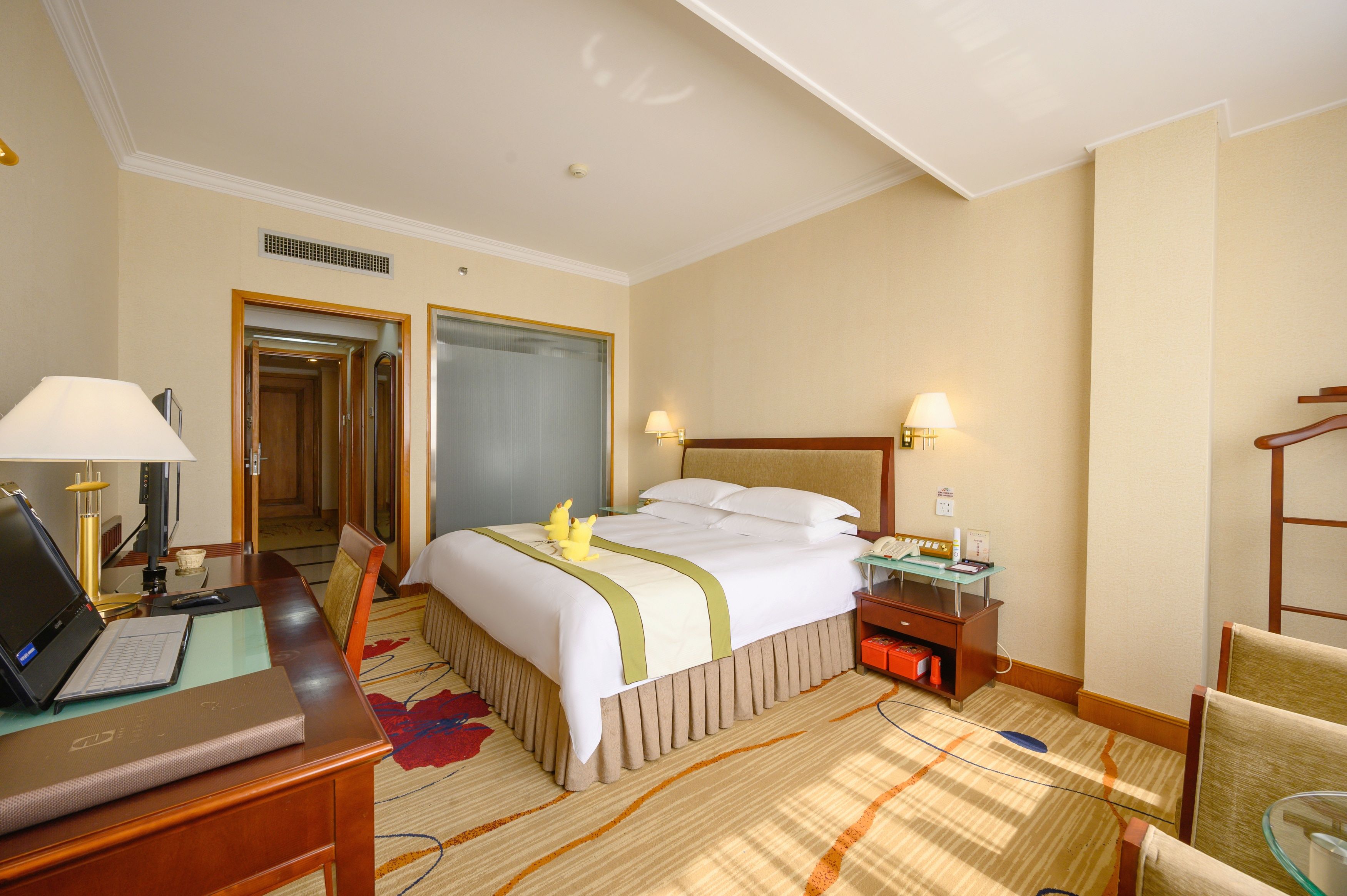 Overseas Chinese HotelBusiness Single Room