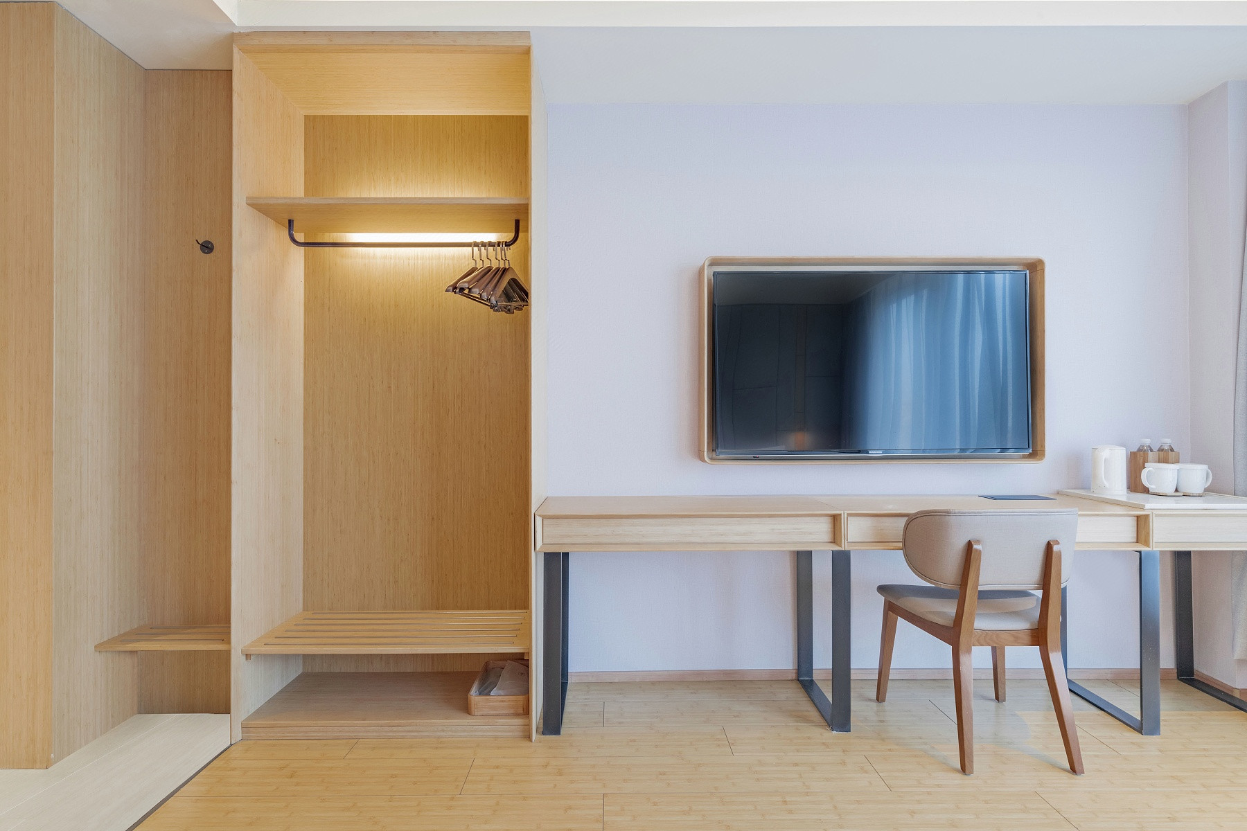 商务双床房（落地窗+小冰箱+mini茶海）