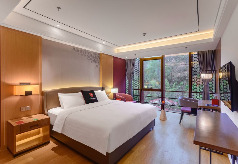 Suzhou Tonino Lamborghini Rosso HotelGarden Smart Suite