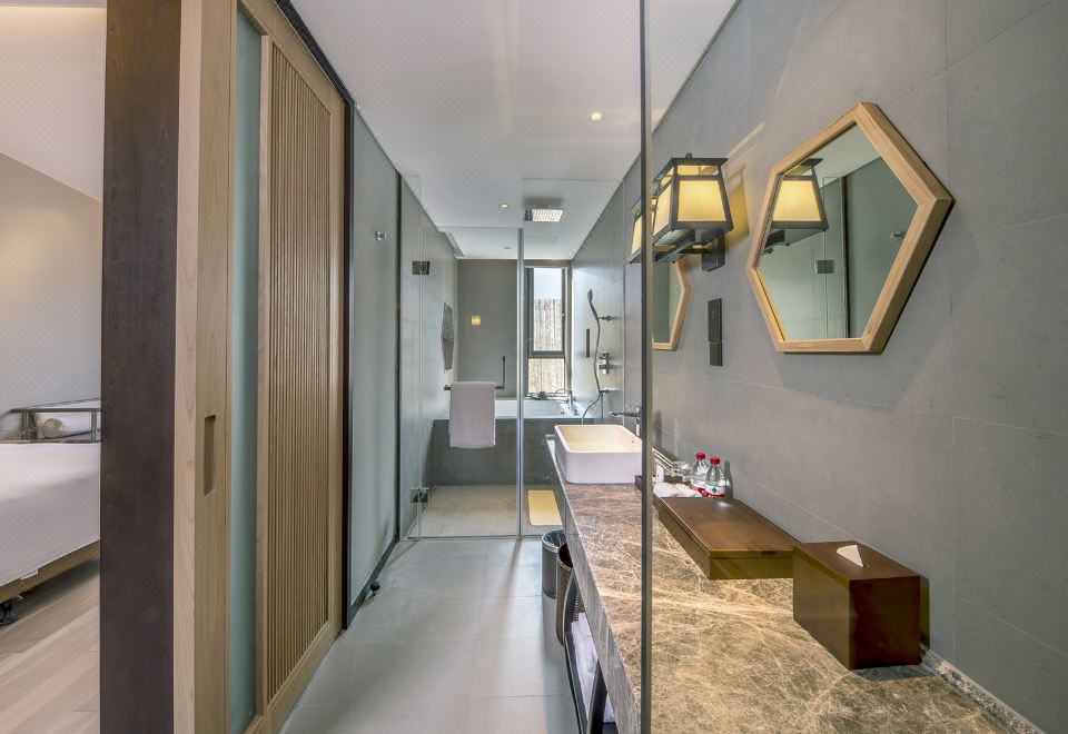 The Lucid Resort TiantaiScenic Lu Ting Featured Room
