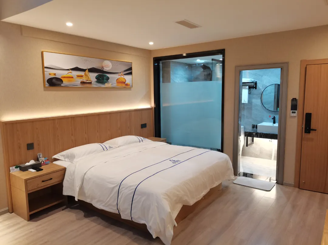 Zhaotong Yangyang Hotel - Zhaotong