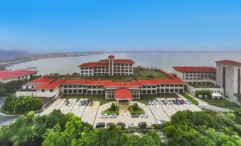 Yancheng Gangbo Peninsula Hotel