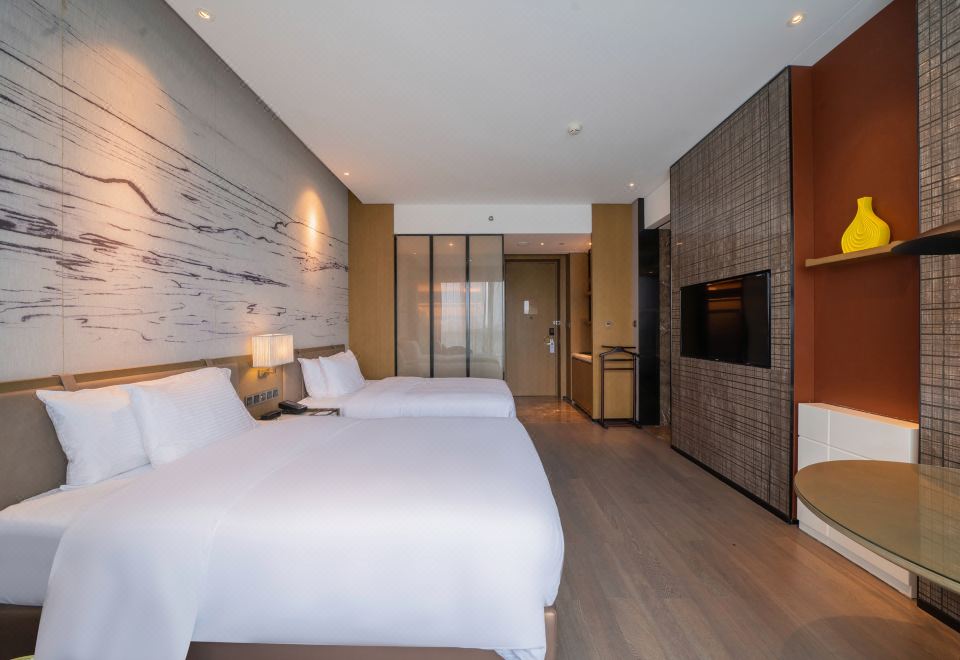 高尔夫静谧负离子?豪华双床房