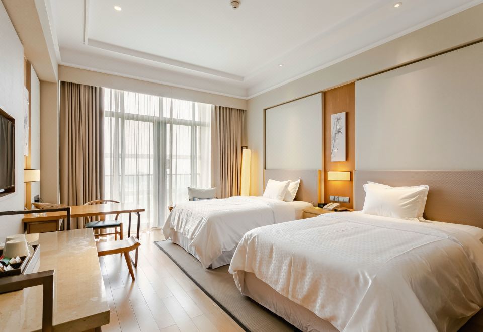 尊贵豪华双床房（金可儿床垫+独立阳台+小童乐园）