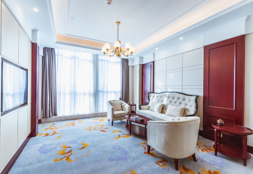 豪华套房（田城观景+小冰箱+全景落地窗）