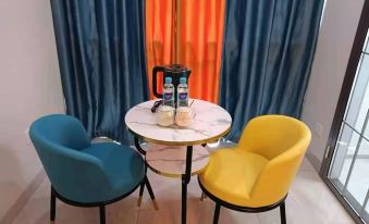 Xingchen Cinema Homestay - Housity