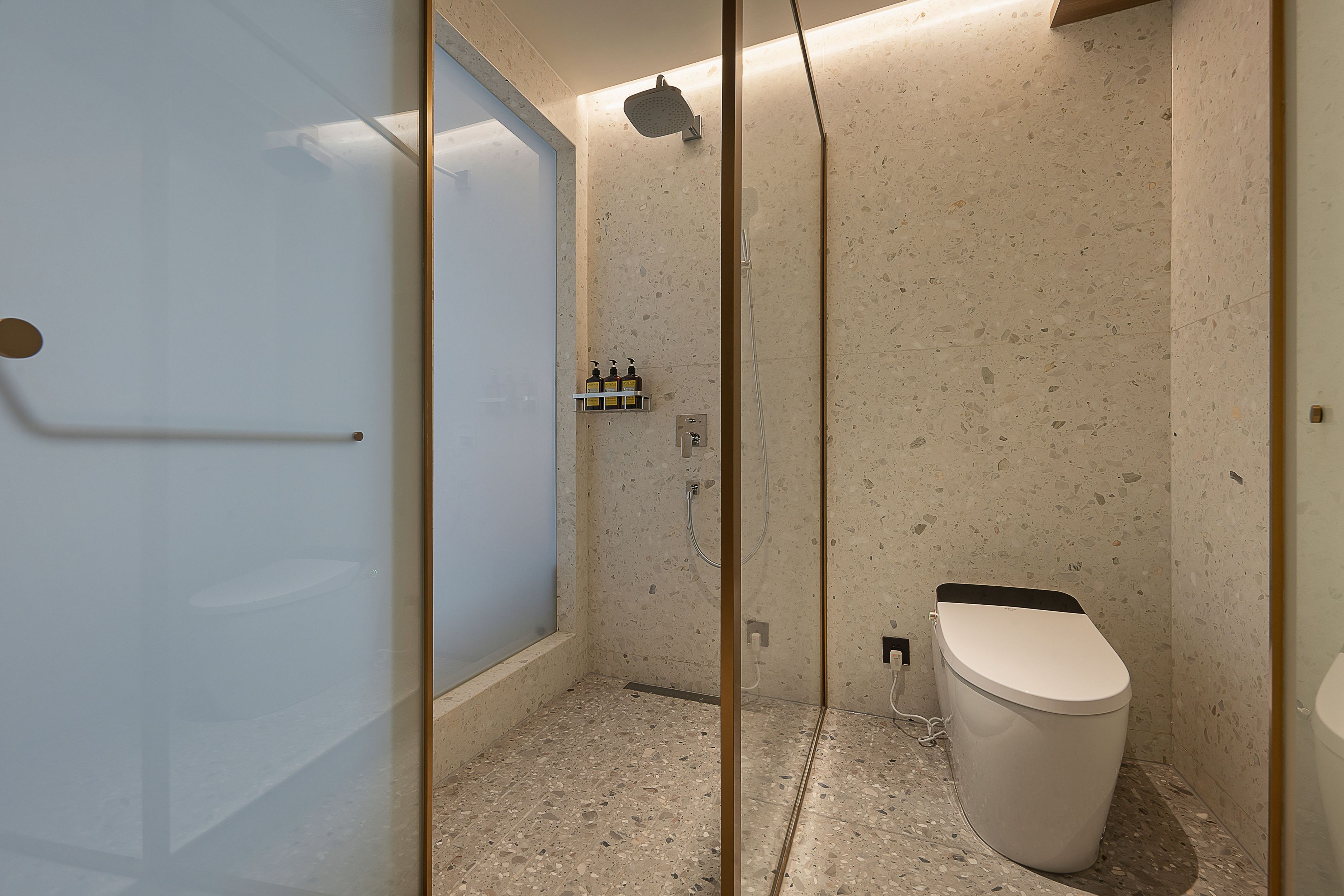 玉石-温馨亲子房（全屋智能+皮质沙发+高清影视+舒适好眠）