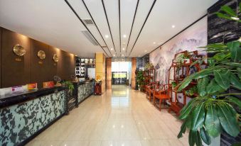 Zaoyang Longcheng Hotel