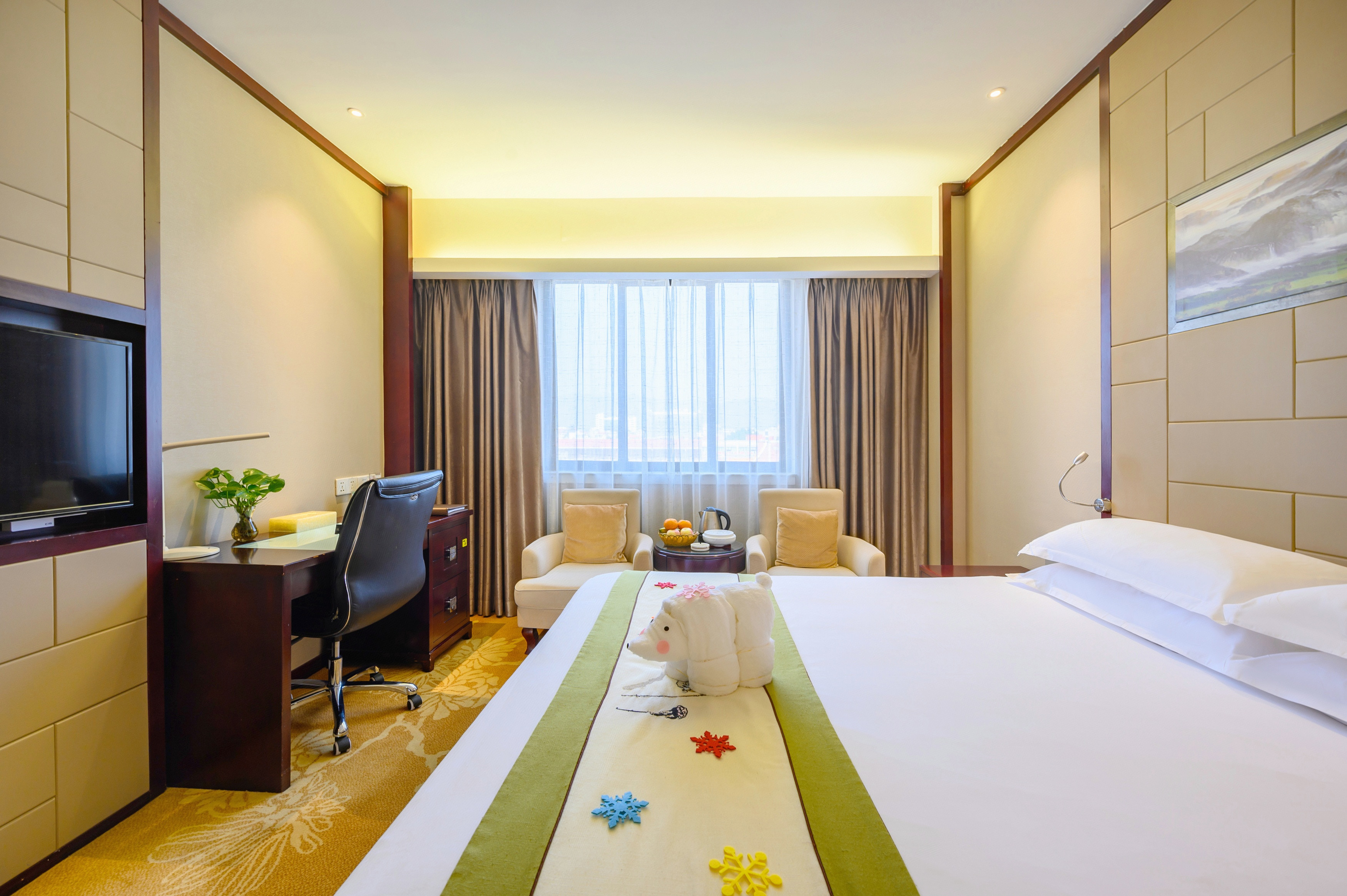 Overseas Chinese Hotel舒适双拼大床房