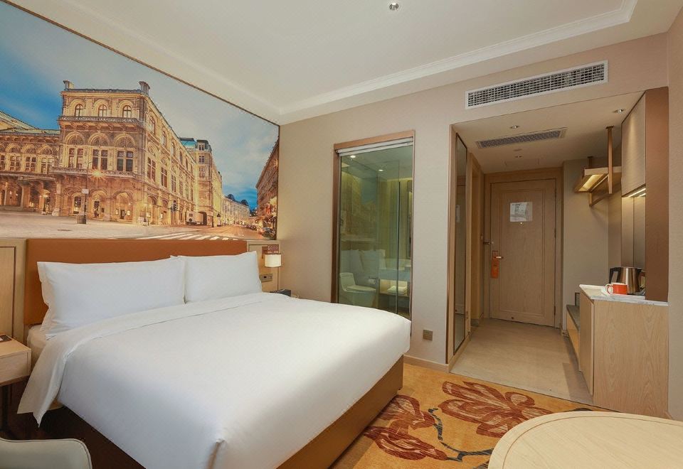 高级大床房（小度智能+55寸电视 ）