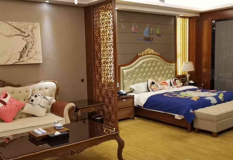 大嘴猴親子套房