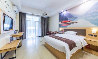 Thank Inn Chain Hotel (Huizhou Xiaojinkou Jinlong Avenue)