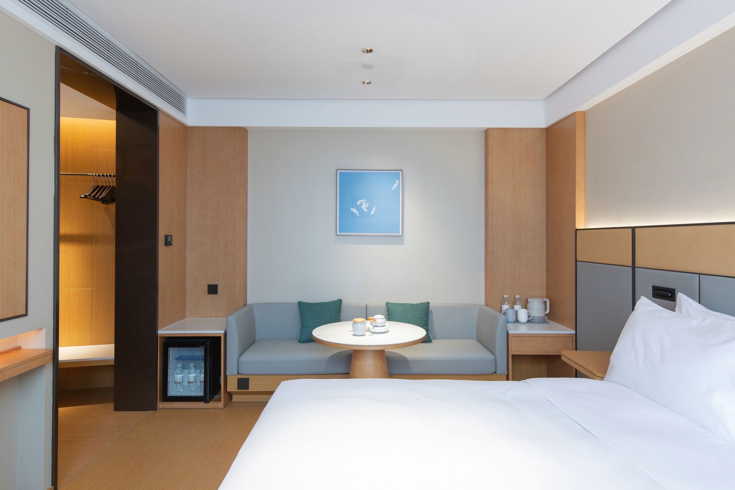 大床房（独立空调+投屏+冰箱+智能马桶）