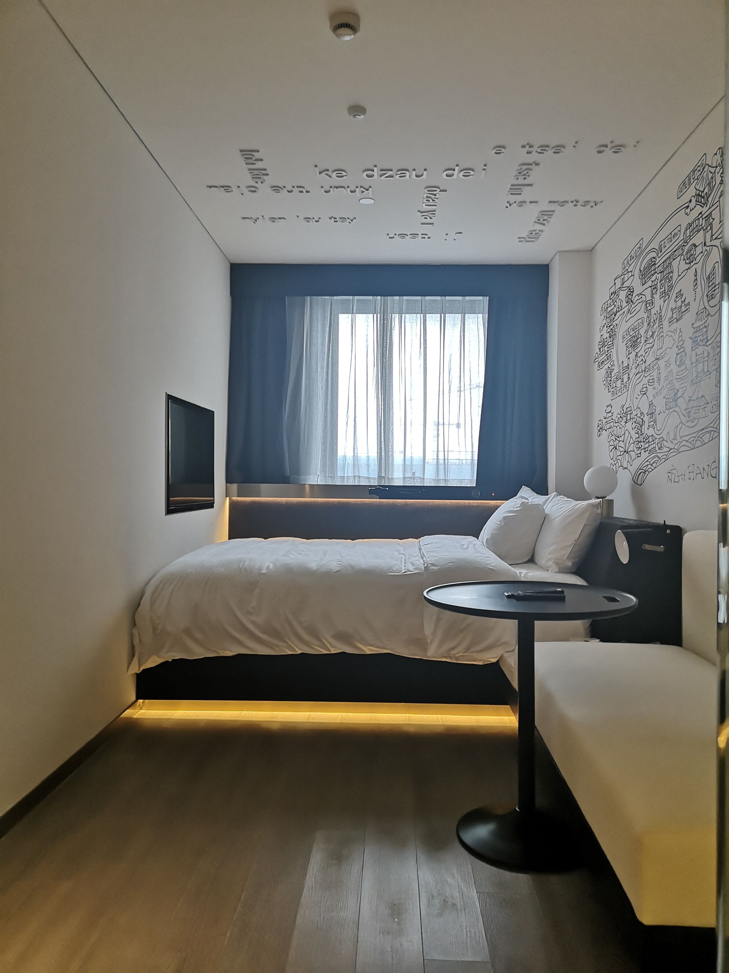 大床房（德国汉斯格雅衞浴＋乳胶床垫+手机投屏）