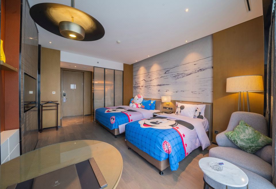 悠氧高尔夫?亲子房