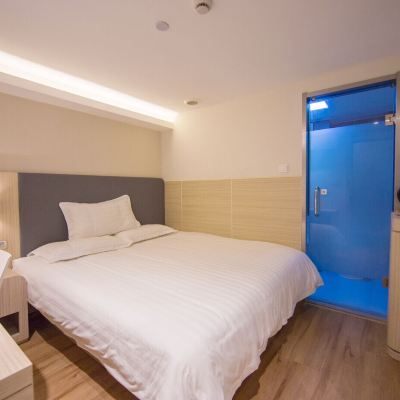 高級大床房 海友良品酒店（上海外灘中心店）優惠