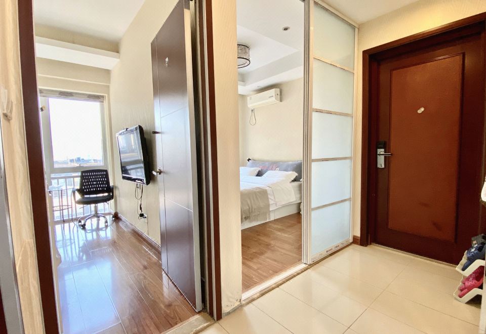 家庭四人投影套房