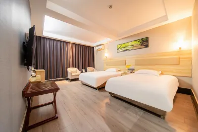 Shangri-La Hotel Hotels in 