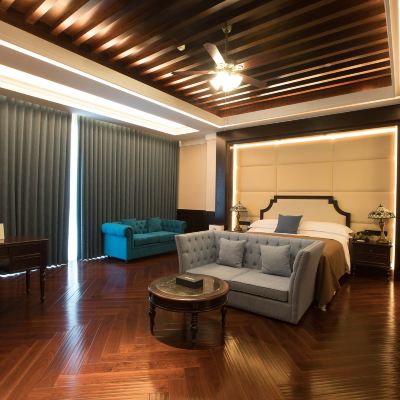 靜雲公使套房（摩登時代 |超大互動空間|大屏享看世界盃） 珠海唐家靜雲公舘優惠