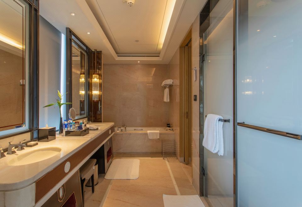 豪華套房（奢享空間+靜音加濕器+深睡床墊+雙衞）