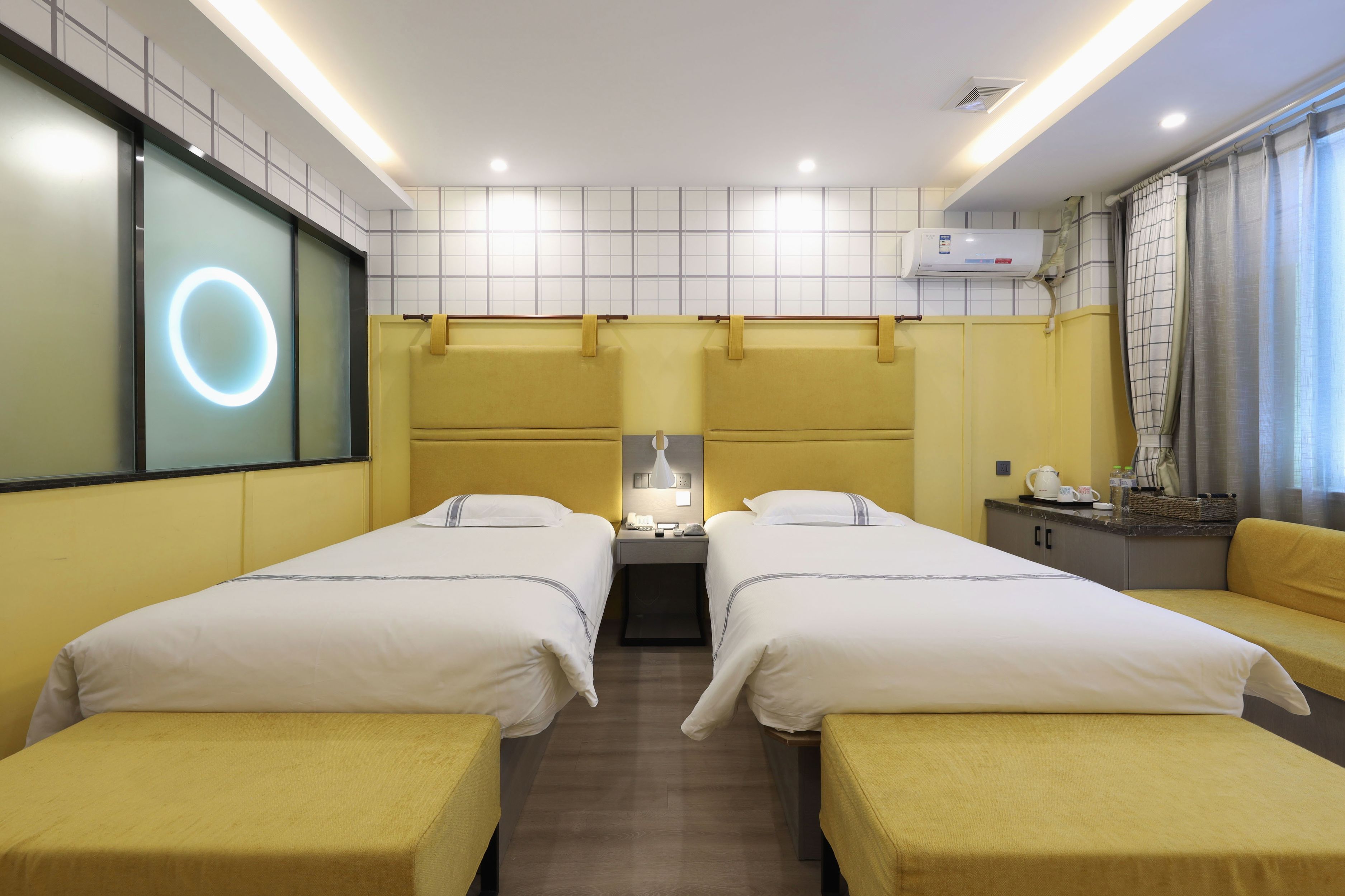 网红创意双床房（无窗）