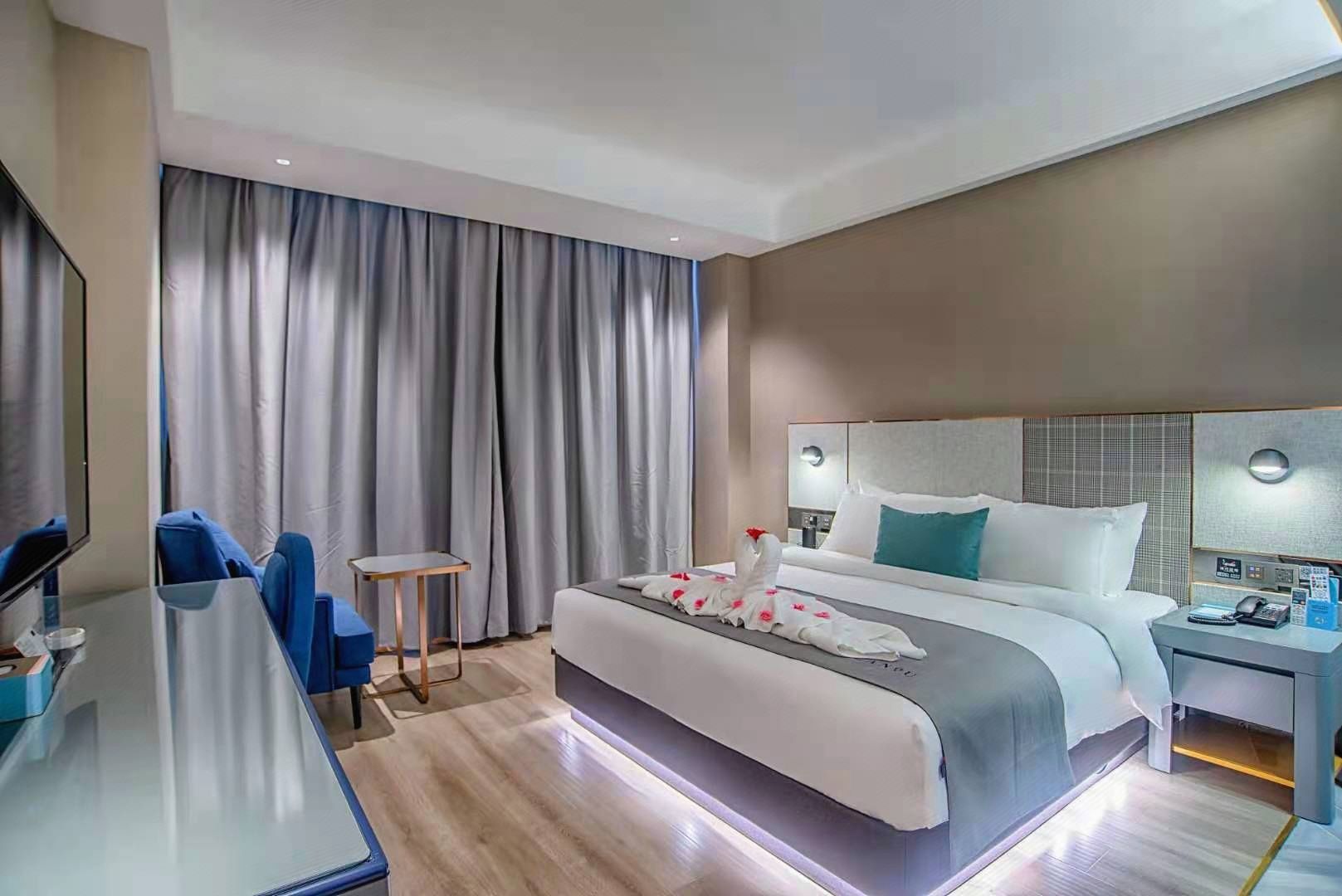 兰锦尊贵行政大床房- 全屋智能语音控制+金可儿床垫+小冰箱