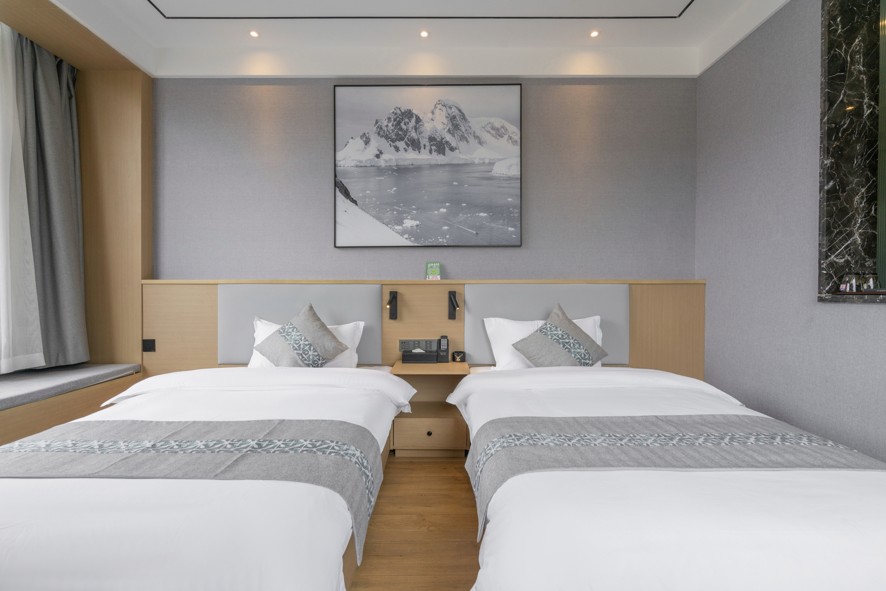 卓达雪山·观景双床房（恒温地暖）