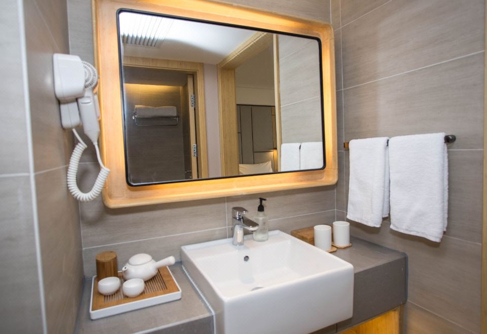 商务双床房+禅意茶席+甄选安稳助眠