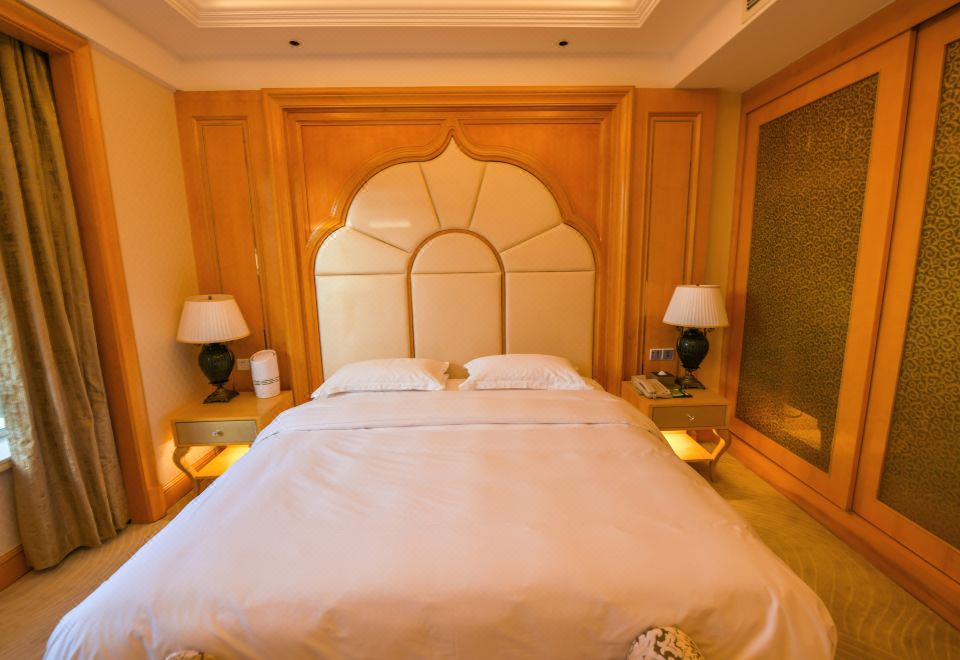 Dunhuang International HotelDeluxe Suite (Building 1)