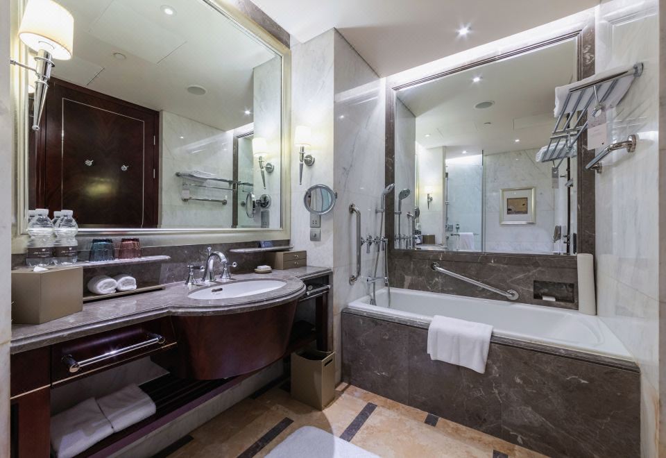 JW Marriott Hotel ChongqingSelected 2-bed Room