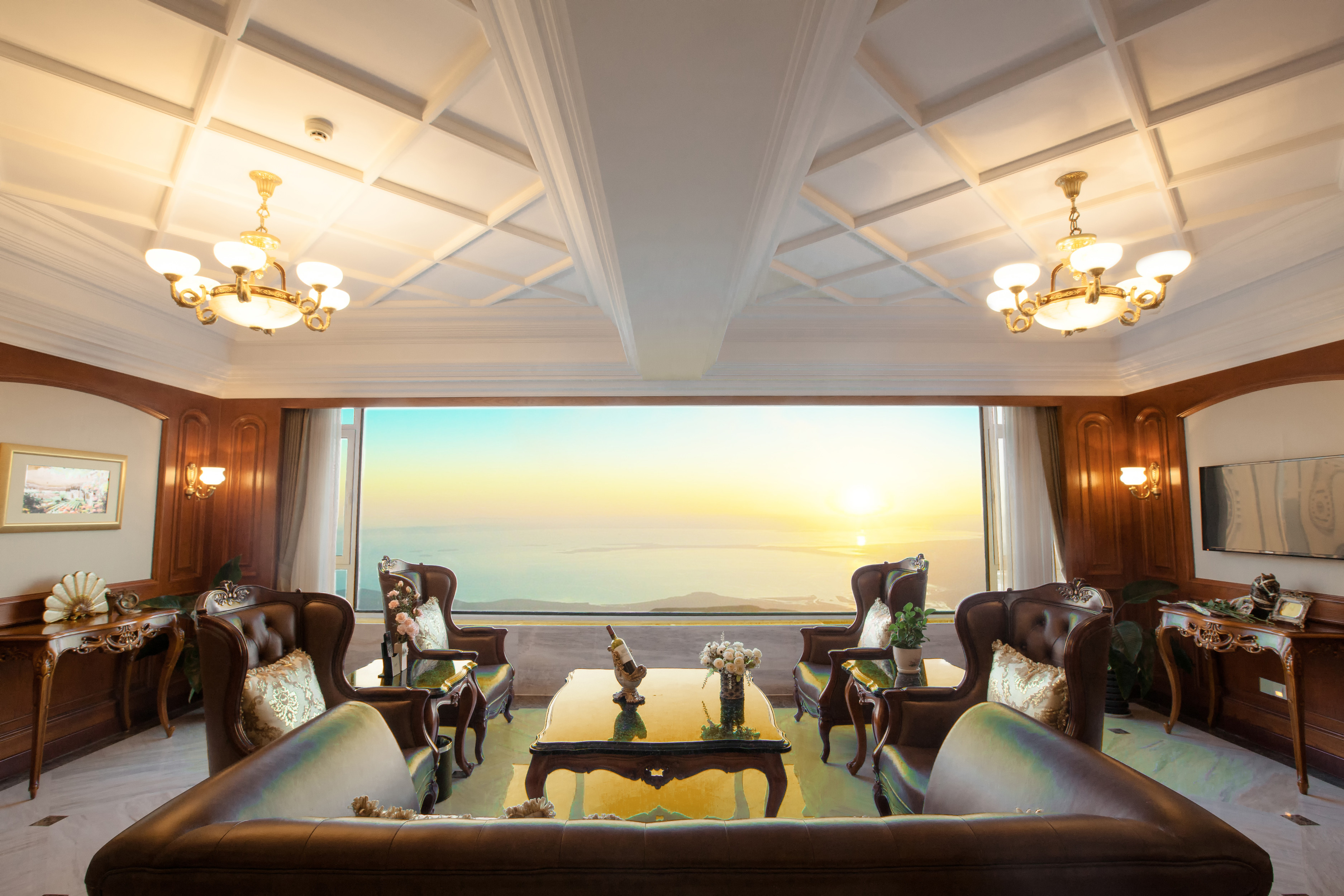 凯莱套房（智能小冰箱+中式会客厅+浴缸+180度海景）