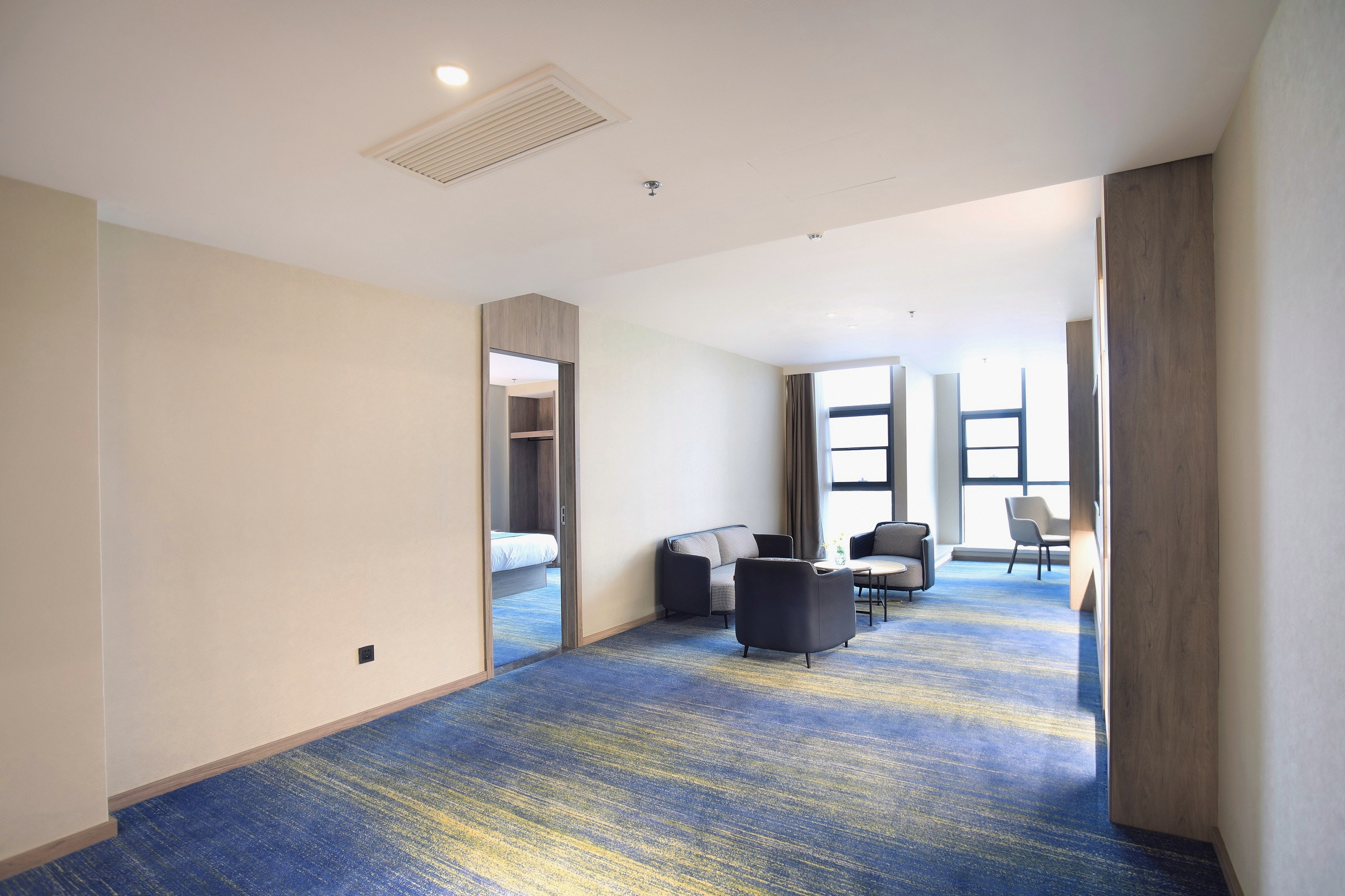 豪华套房（落地大窗）