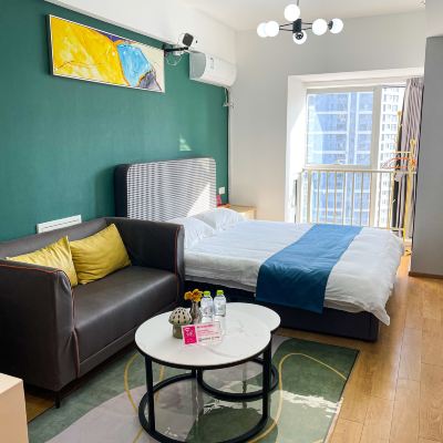 花田巨幕房 花田禧地民宿（煙台大學萬象滙店）優惠