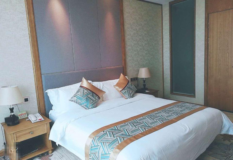 行政套房【智能马桶+智能客控】