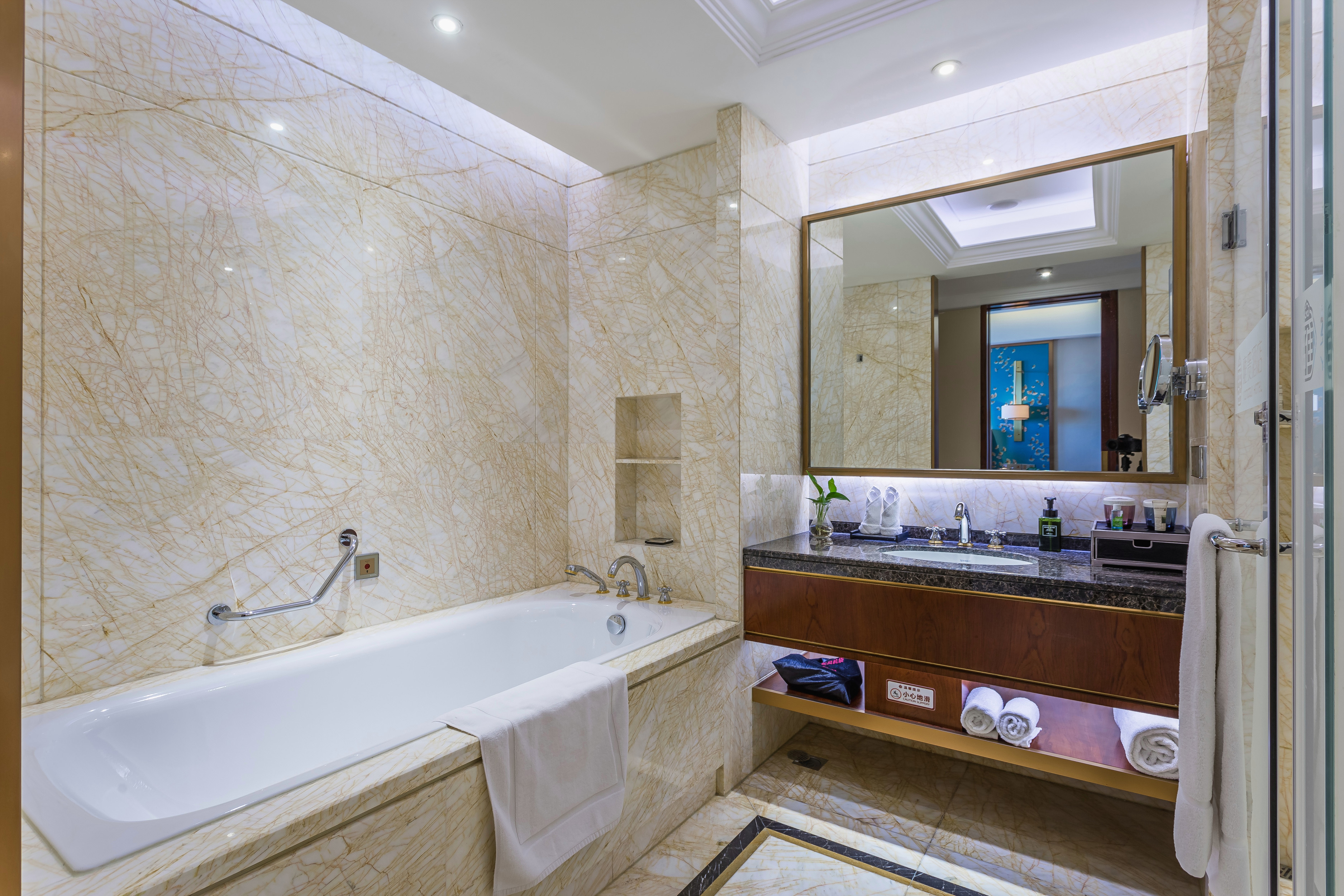 豪華城景大床房（斯林百蘭床墊+SevenPlus高端洗護）