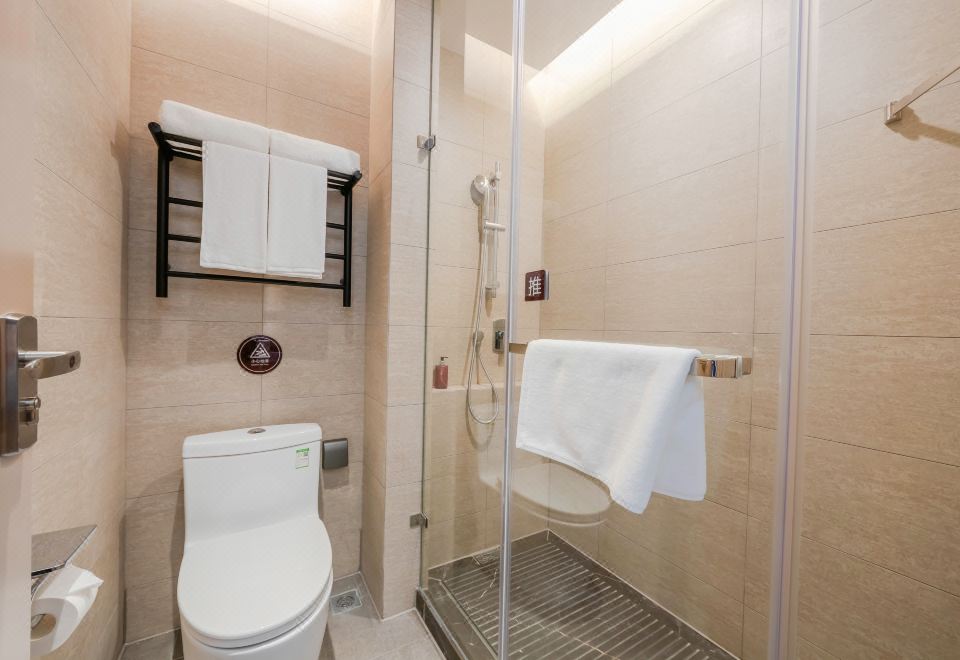 Deluxe 2-bed Room