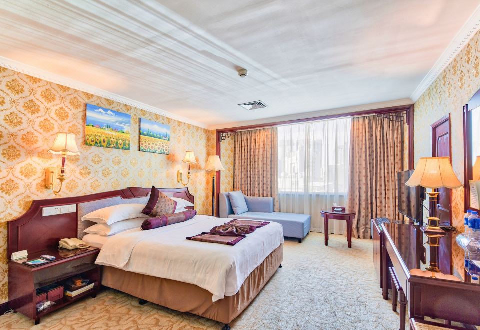 Xiamen Huaqiao HotelDeluxe Double Room