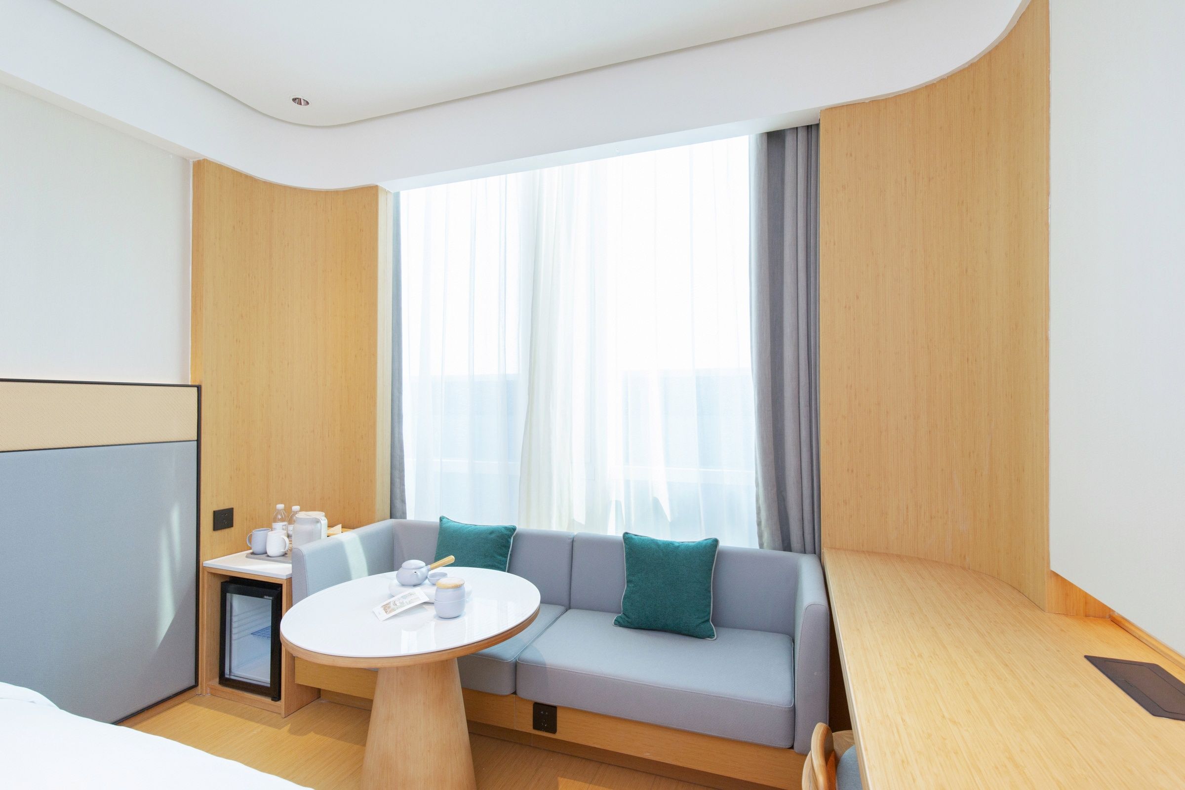 大床房（智能客控+手机投屏+金可儿床垫）