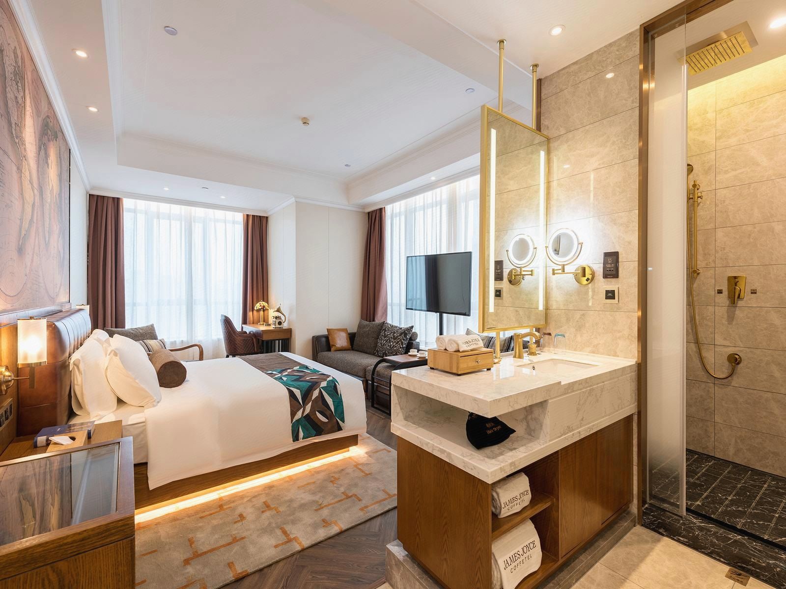 极光巨幕商旅套房（可投屏电视）