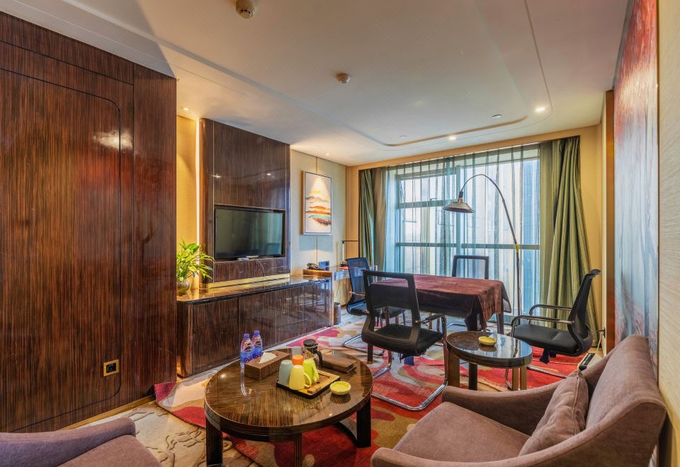 娱乐套房（麻将机+落地窗）