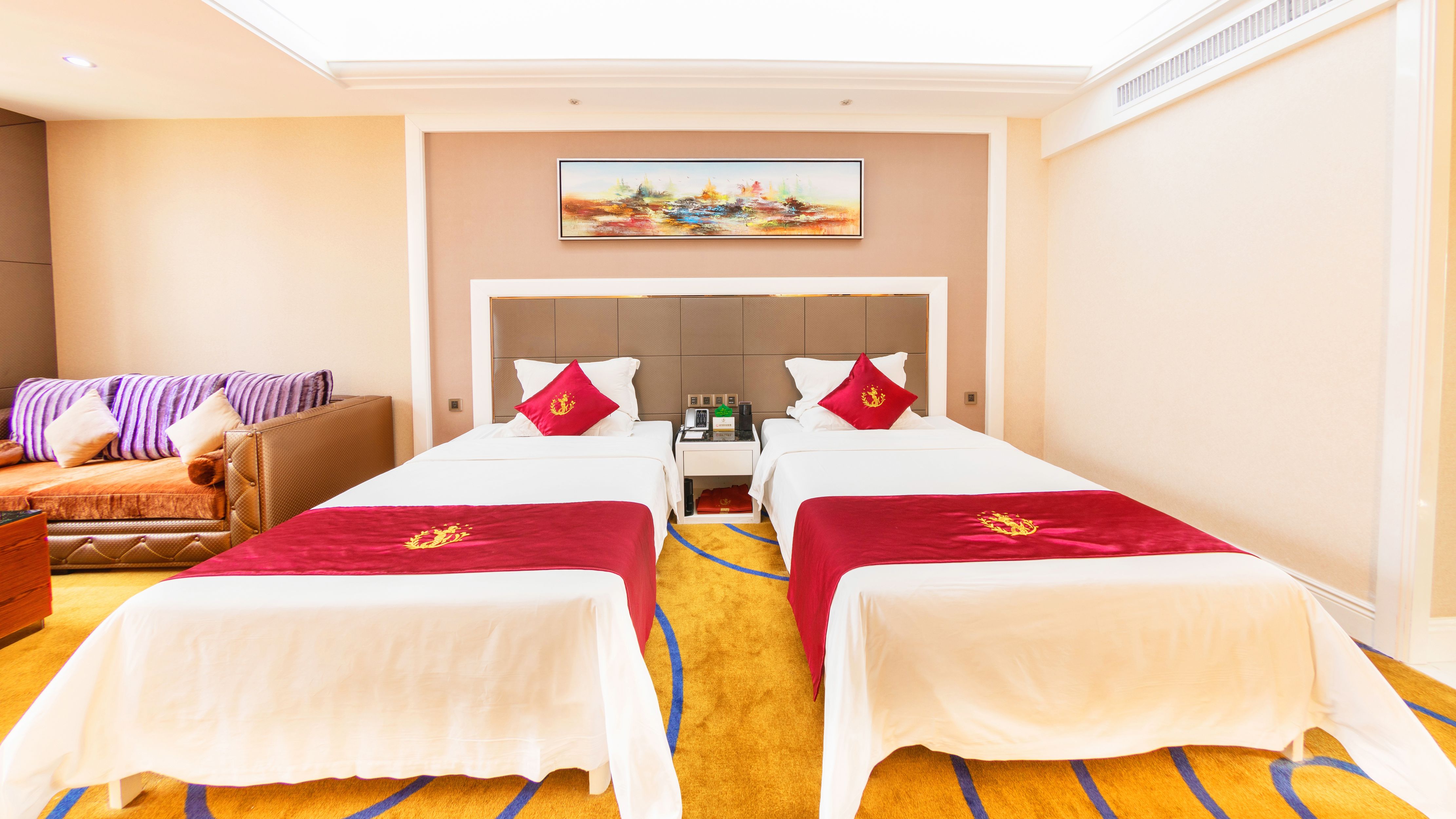 Wuhua International Hotel豪华商务双床房