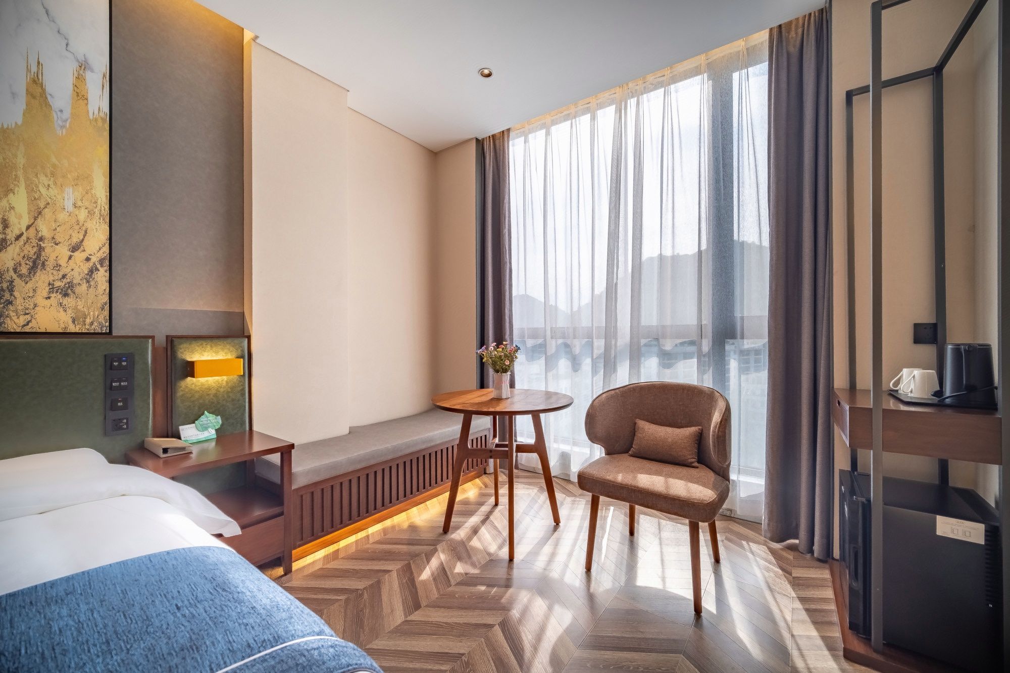 丽致城景大床房