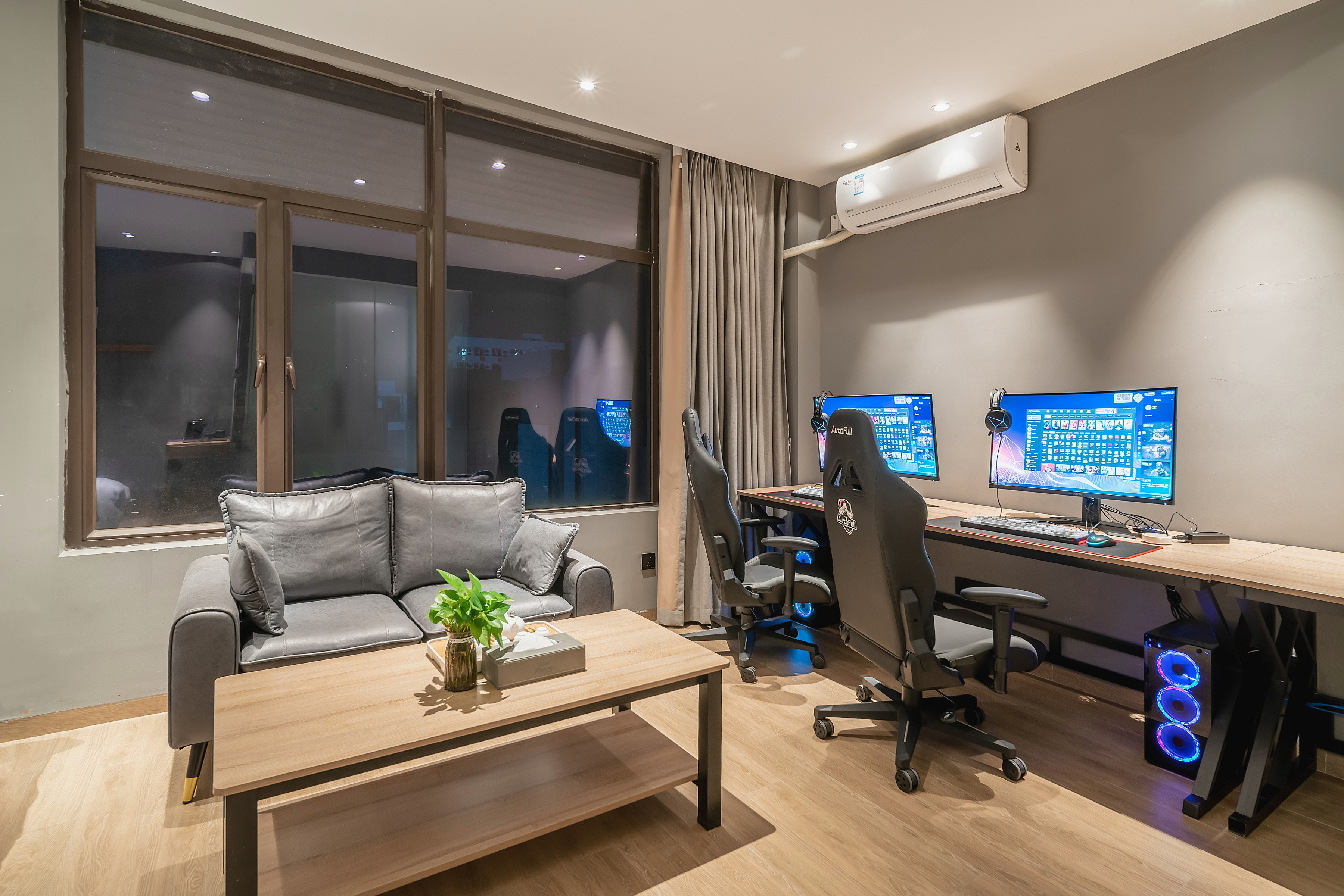 基友双床房-[2台电脑+RTX3060显卡+i5-10700F处理器+16G内存+2K曲面屏+机械键鼠]+沙发茶几