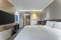 HanTing Premium Hotel (Shangrao Wannian Store)