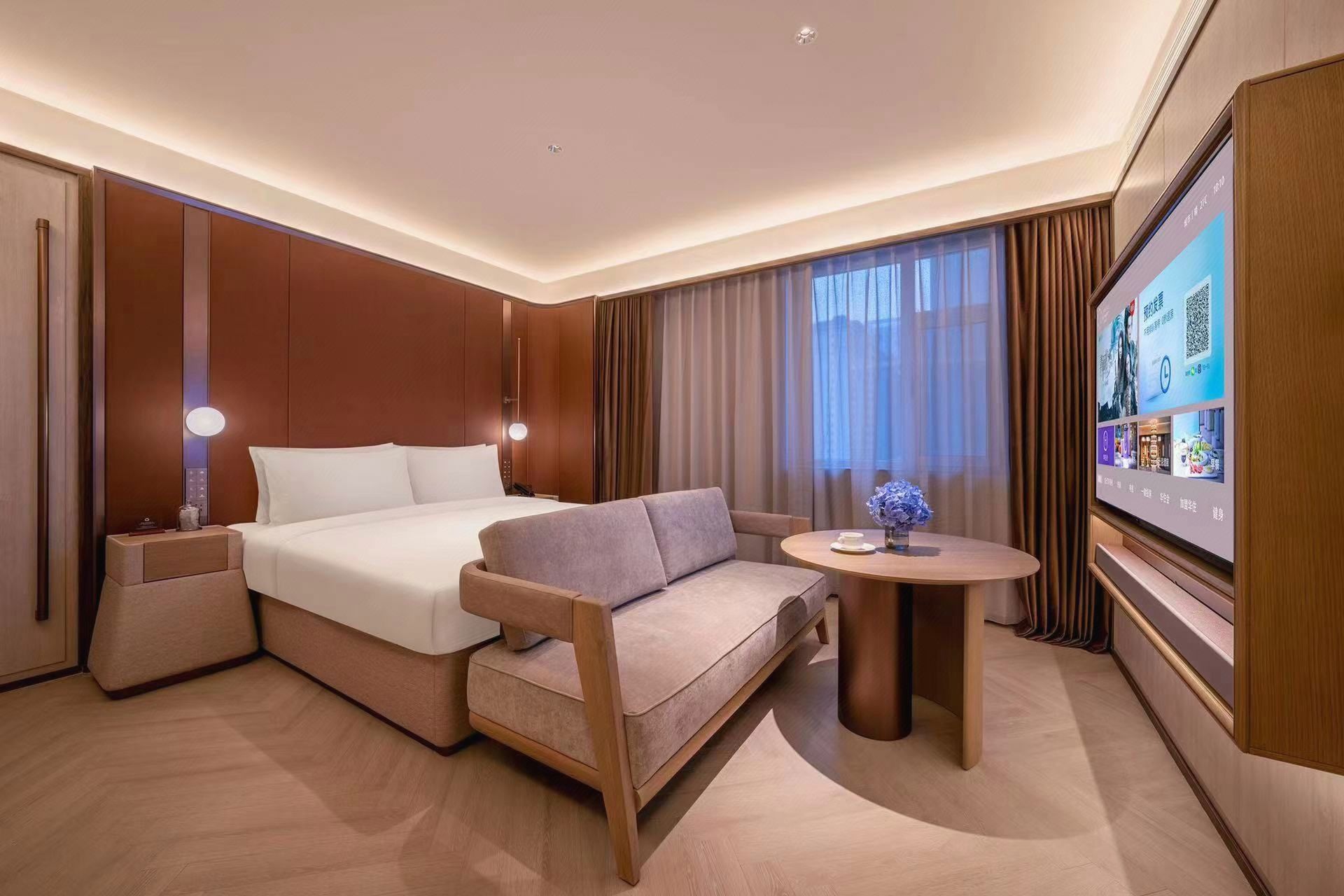 水晶大床房（全屋智能+手机投屏）