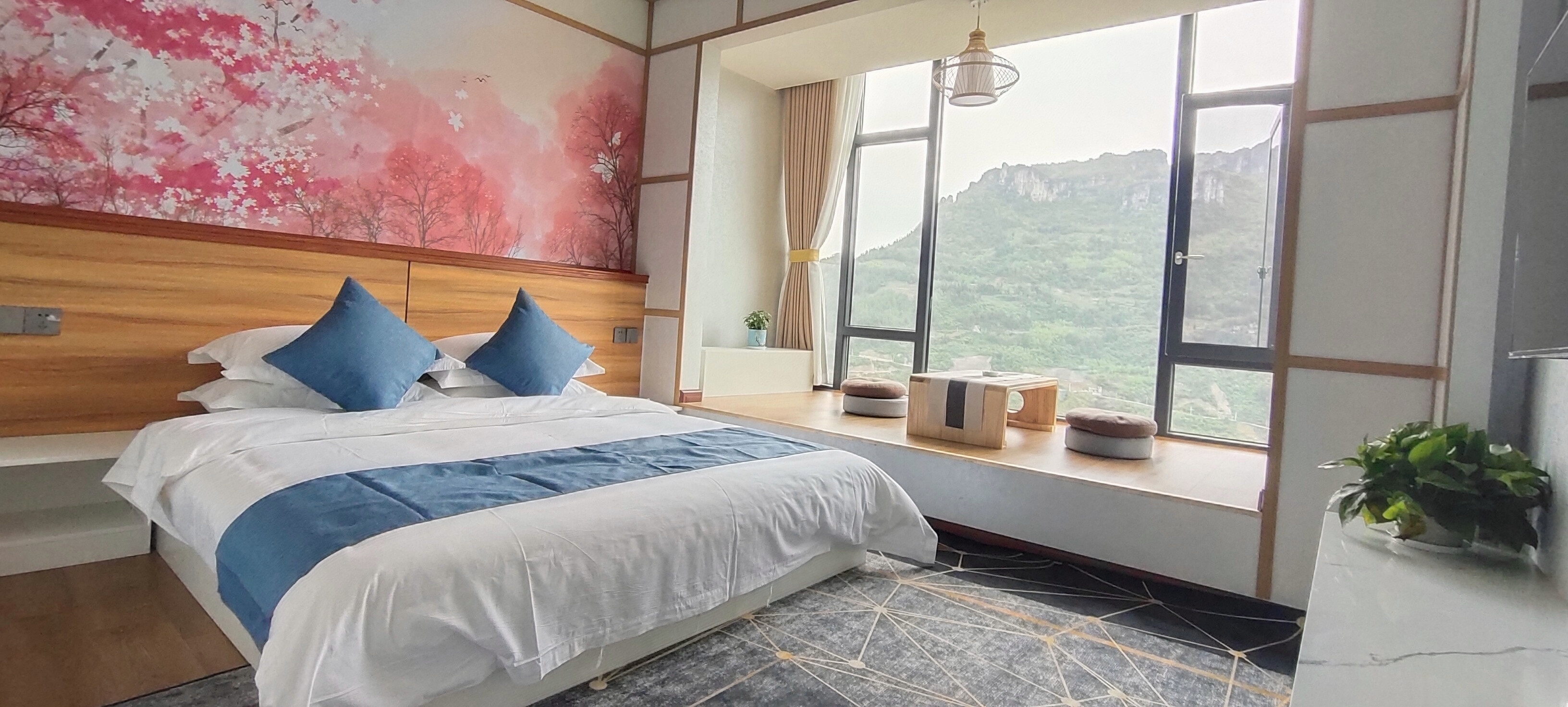 日式榻榻米大床房