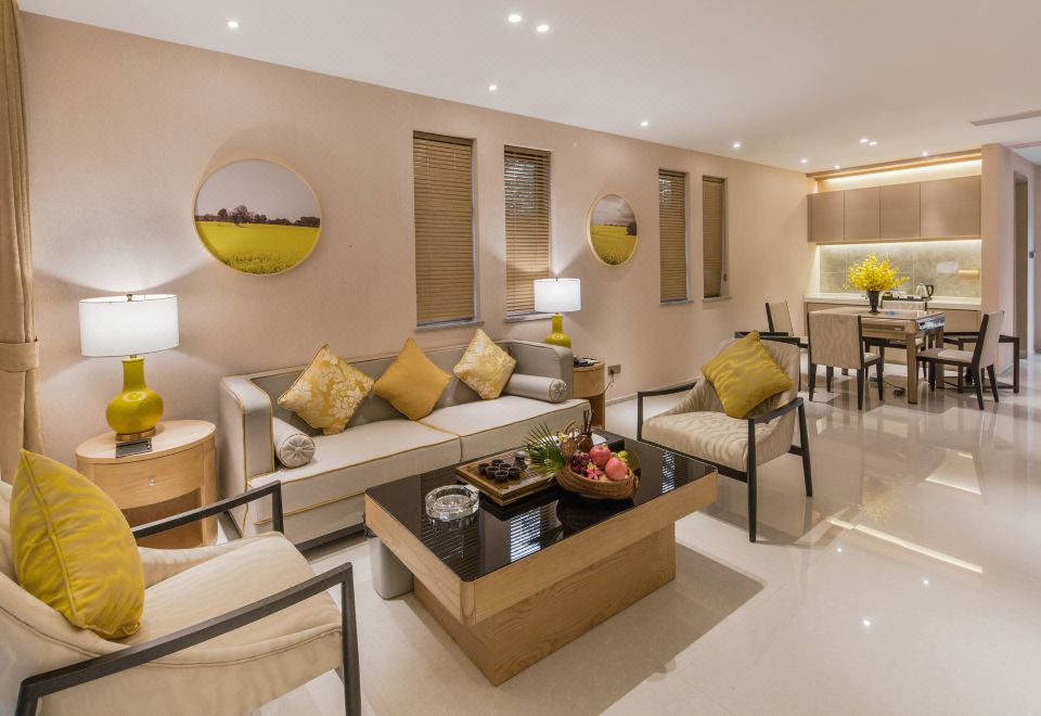 Yuetianxia Hot Spring HotelGarden Hot Spring Four Bedroom Villa